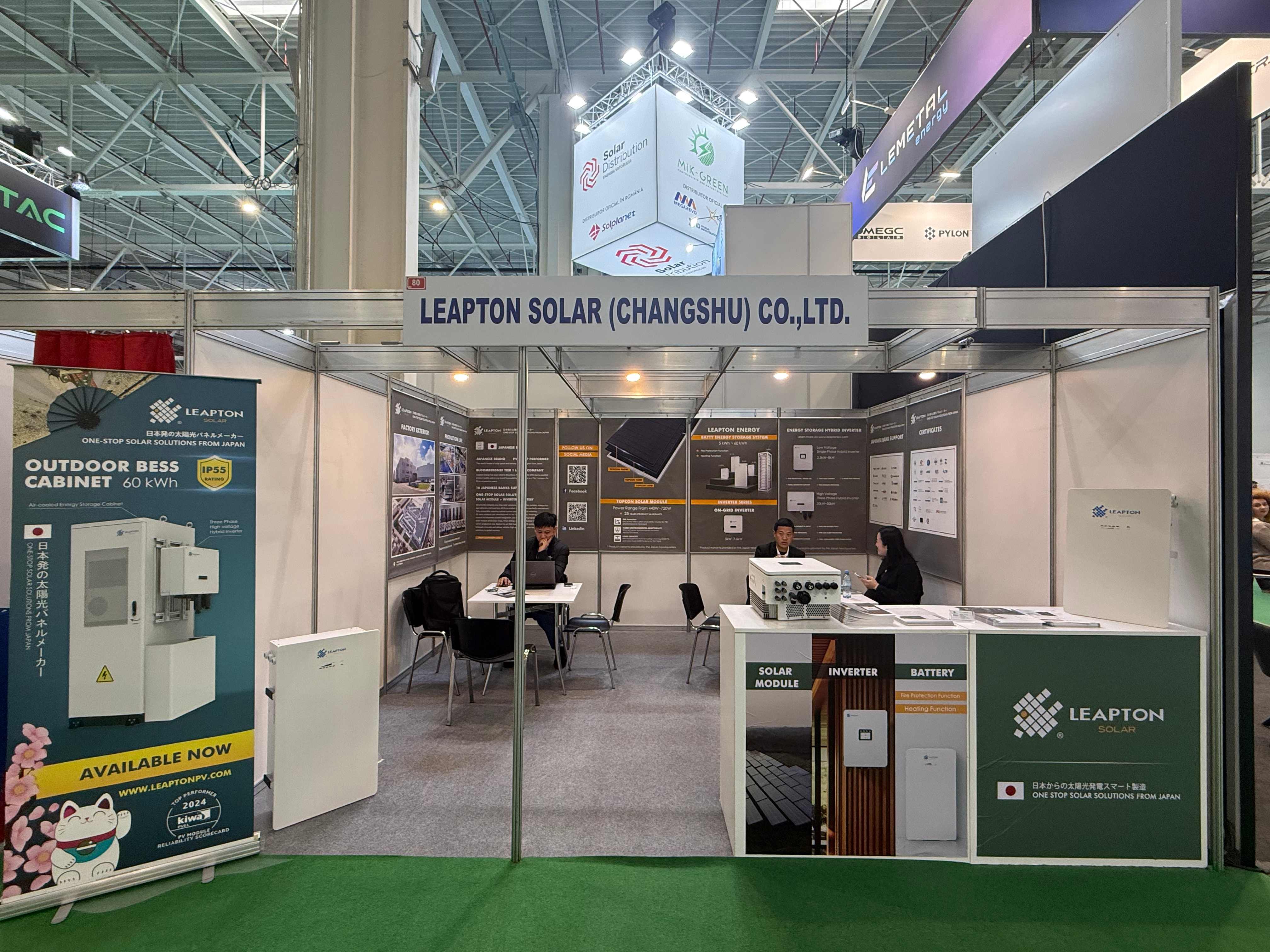 Leapton refuerza su presencia en Europa en la Exposición de Energía Verde de Rumanía